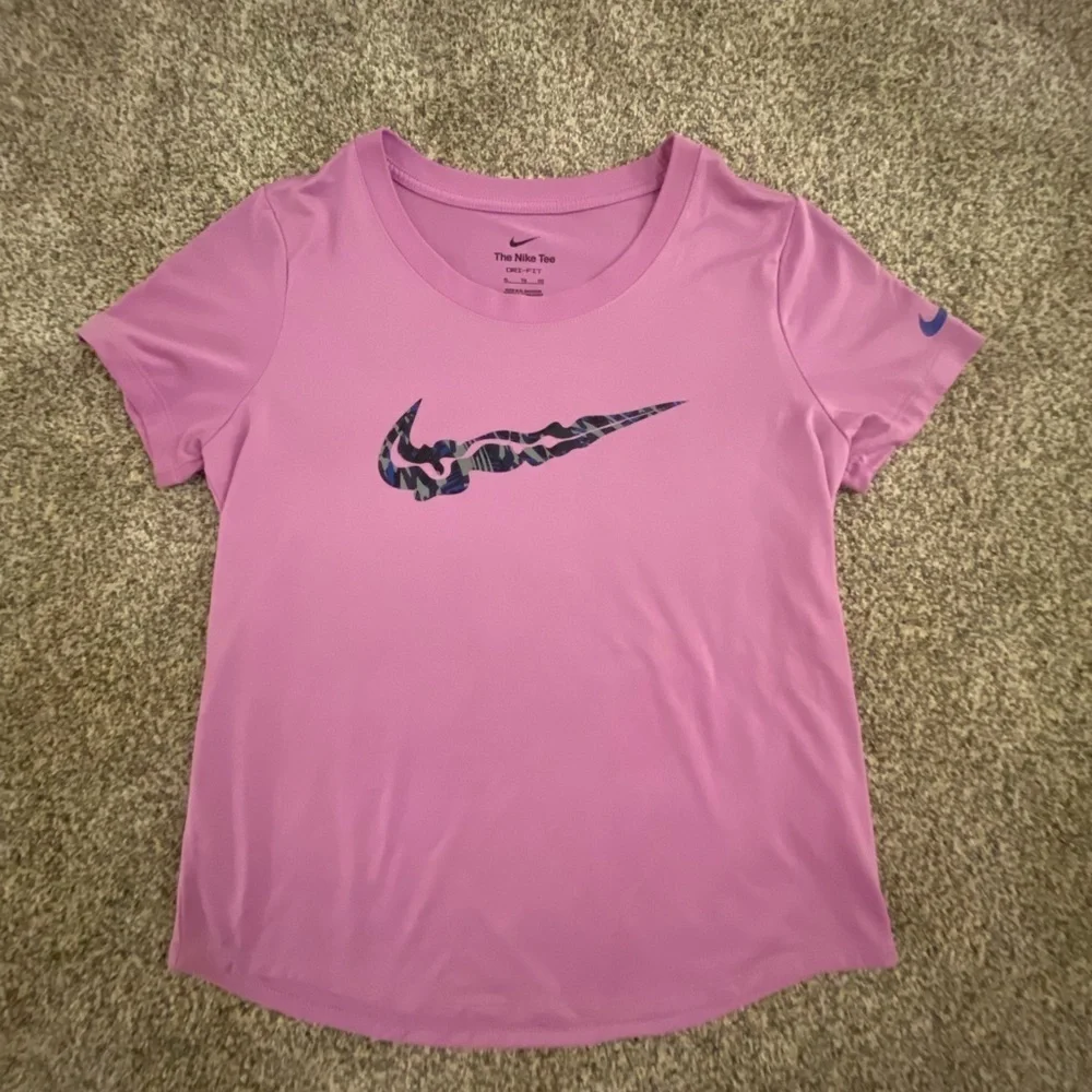 Nike Dri-FIT Tee